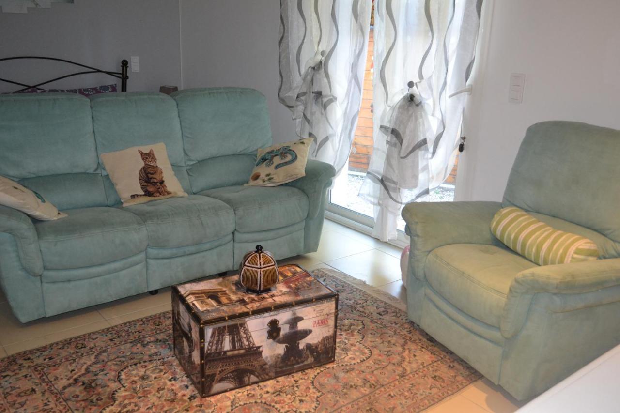 Suite 30 M2 Ideale Pour 2 Personnes Flassans-sur-Issole Exterior foto