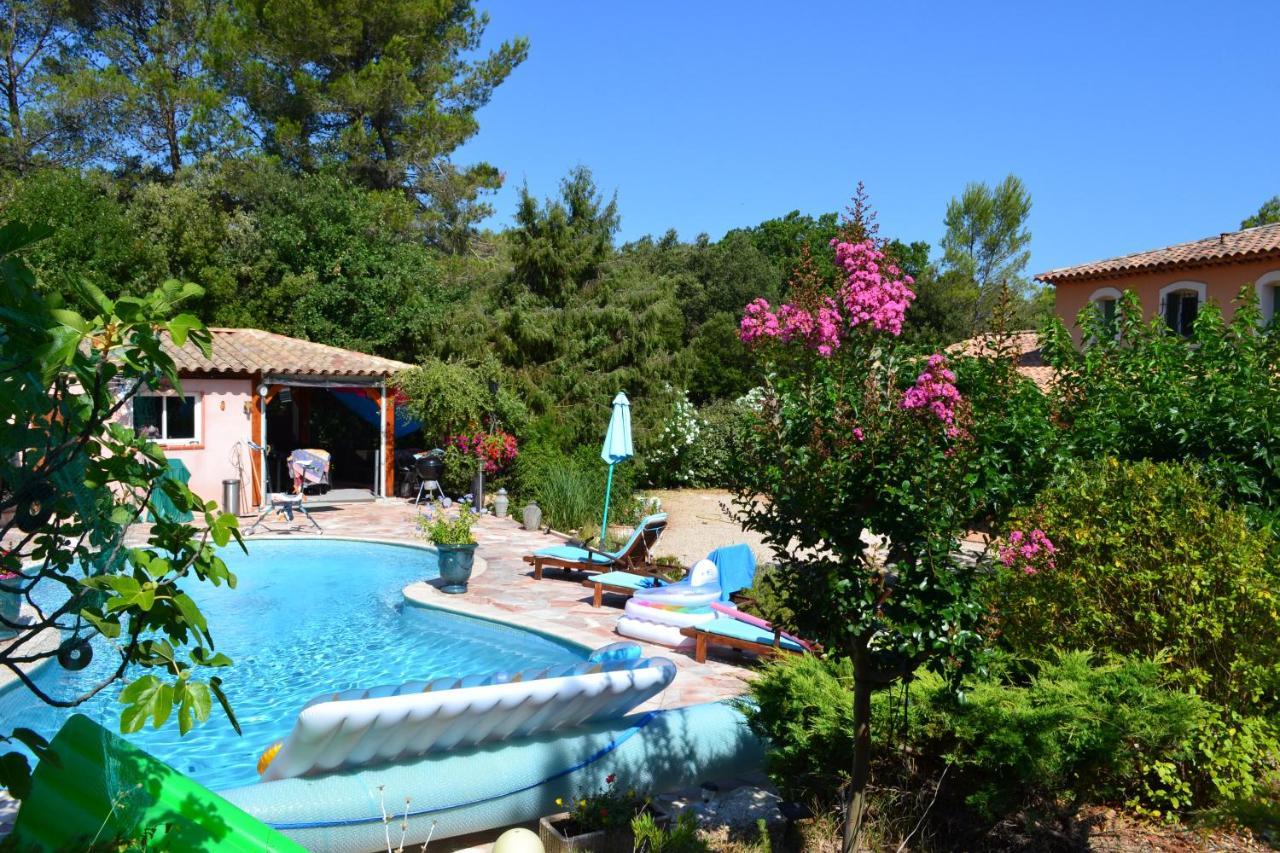 Suite 30 M2 Ideale Pour 2 Personnes Flassans-sur-Issole Exterior foto
