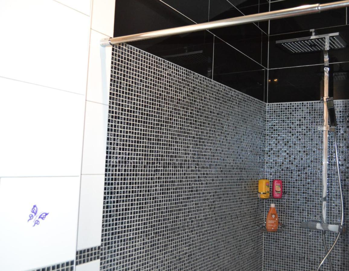 Suite 30 M2 Ideale Pour 2 Personnes Flassans-sur-Issole Exterior foto