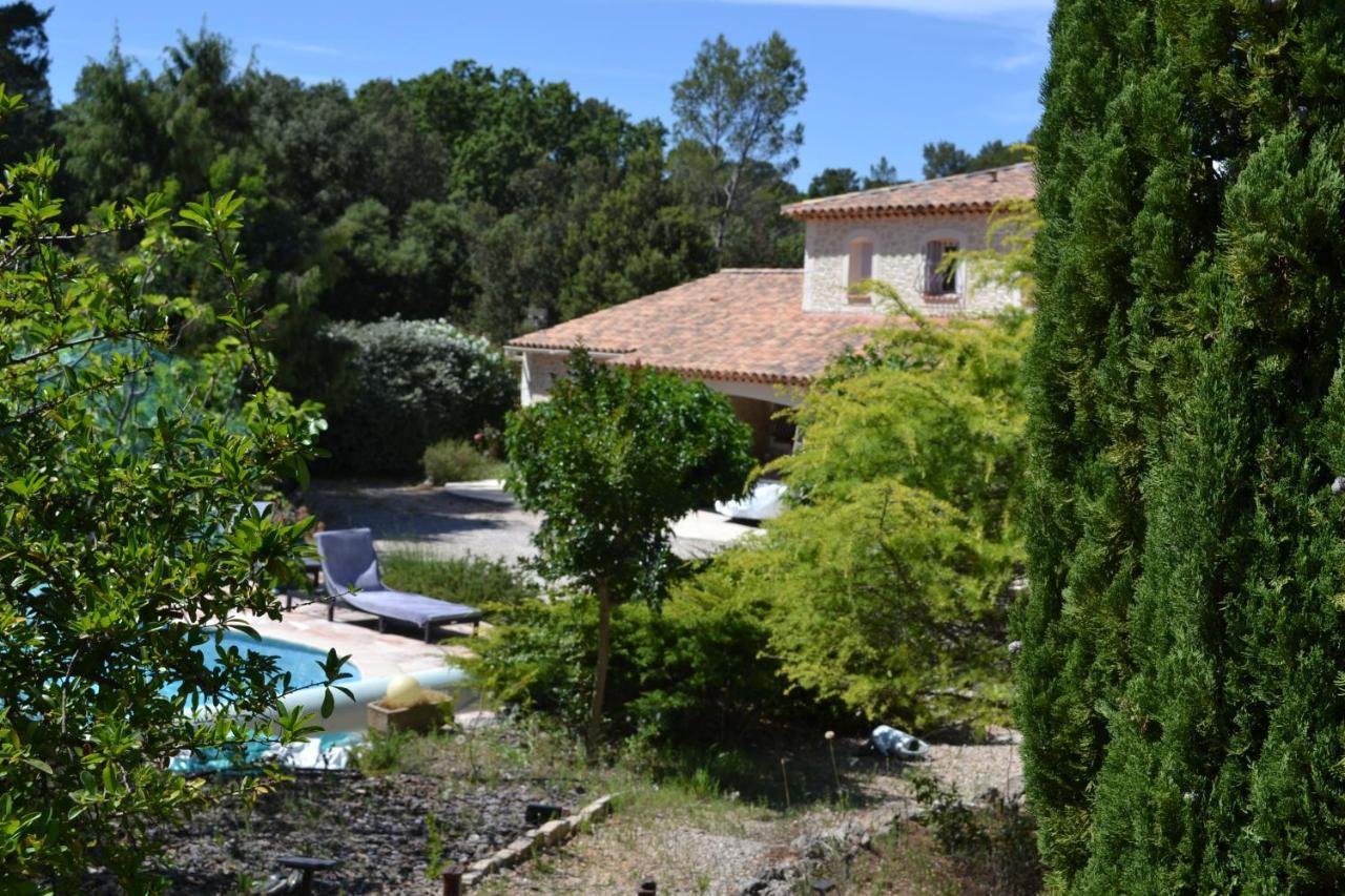 Suite 30 M2 Ideale Pour 2 Personnes Flassans-sur-Issole Exterior foto